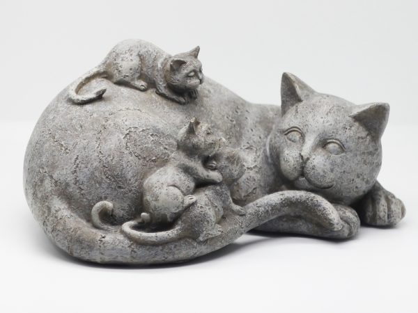 Статуэтка кошка с котятами "Мамино счастье"